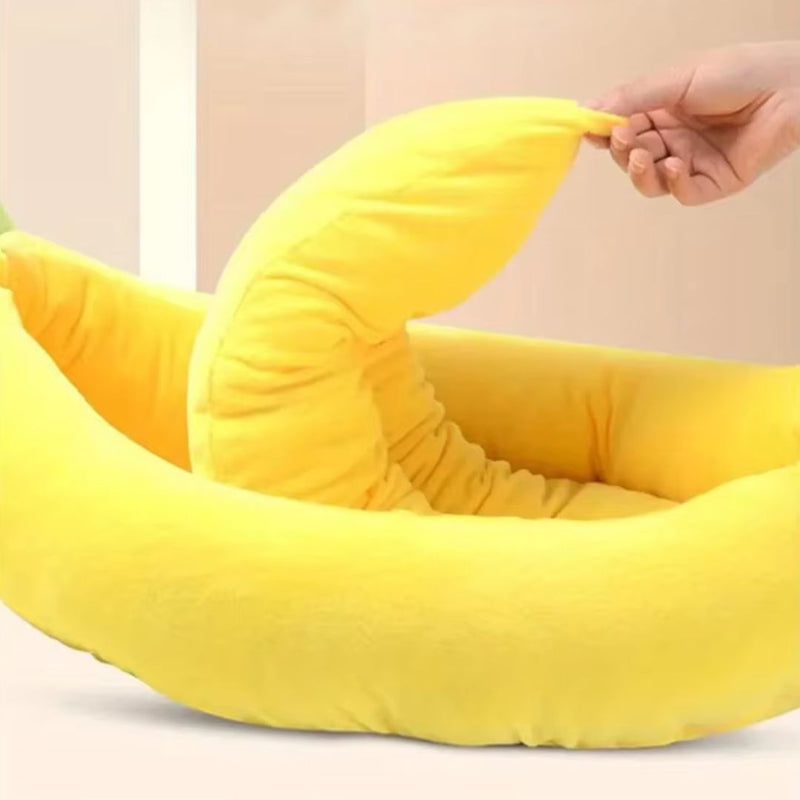 Cama Divertida em Formato de Banana para Cães e Gatos – Abrigo Aconchegante com Tecido Macio