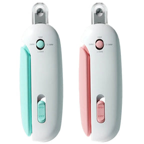 Aparador de Unhas com Luz LED e Reservatório para Gatos | Para Tutores que Cuidam da Higiene Pet | Facilita o Corte Seguro e Preciso das Unhas | Design Ergonômico com Níveis de Lâmina e Coletor de Resíduos